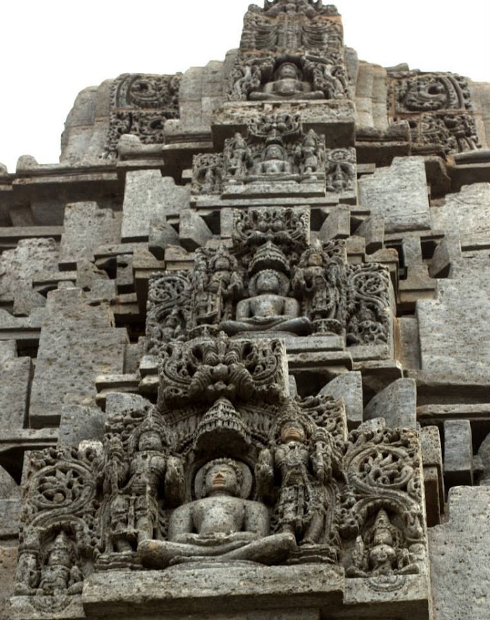 Ancient Hoysala Shri Akkana Basadi - Photo 3