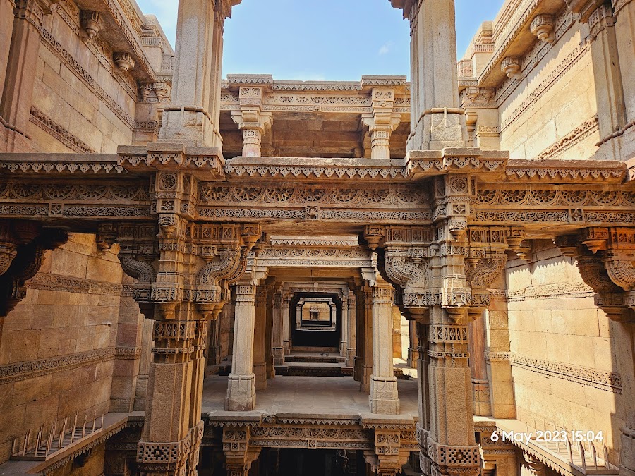 Adalaj Stepwell - Photo 2