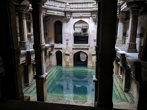 Adalaj Stepwell - Photo 2