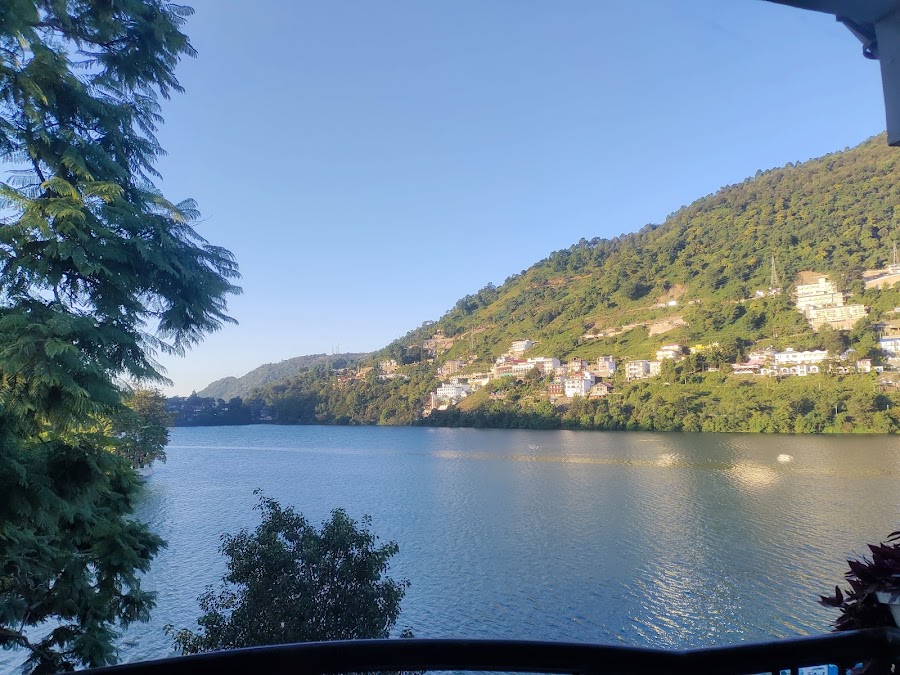 Bhimtal Lake - Photo 9