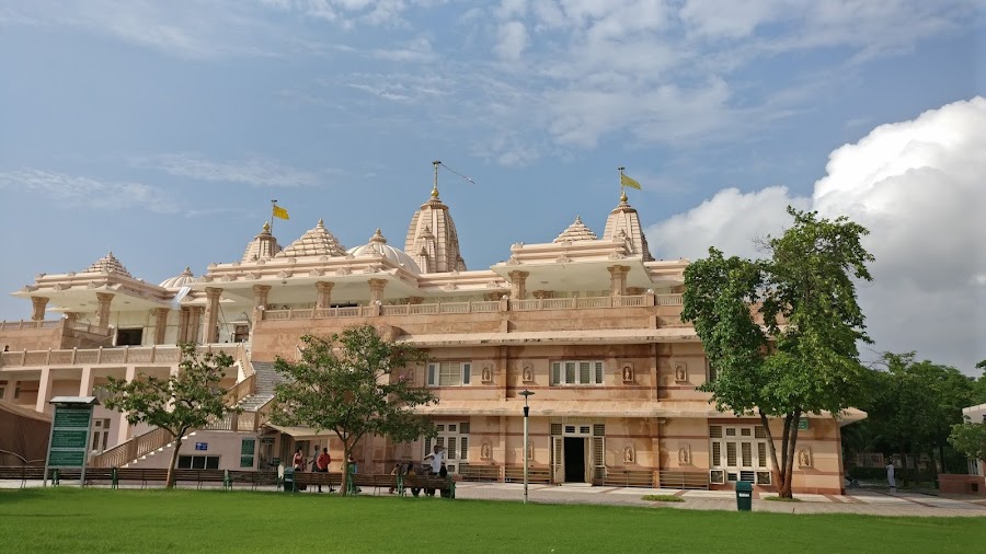 Trimandir - Photo 4