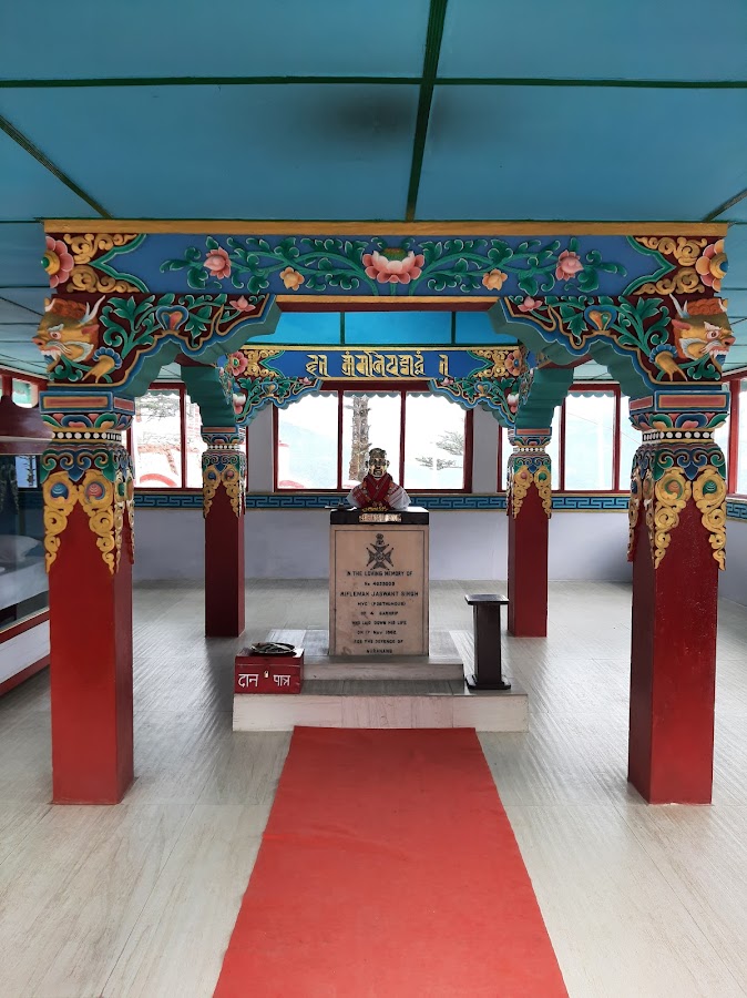 Jaswant Garh War Memorial - Photo 2