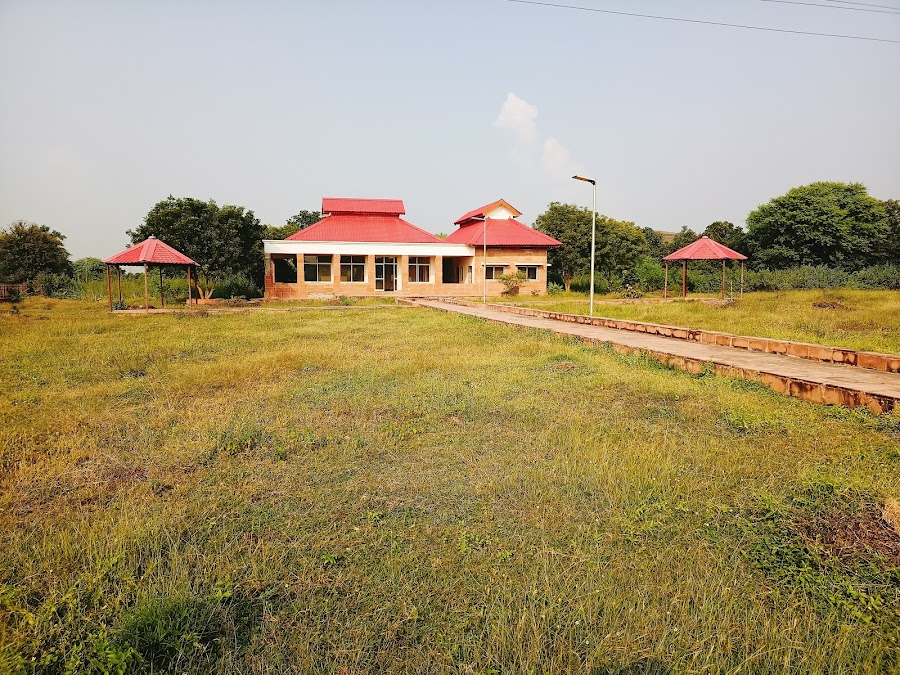 Bharhut Stupa - Photo 3