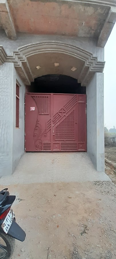 Parikshitgarh - Photo 3