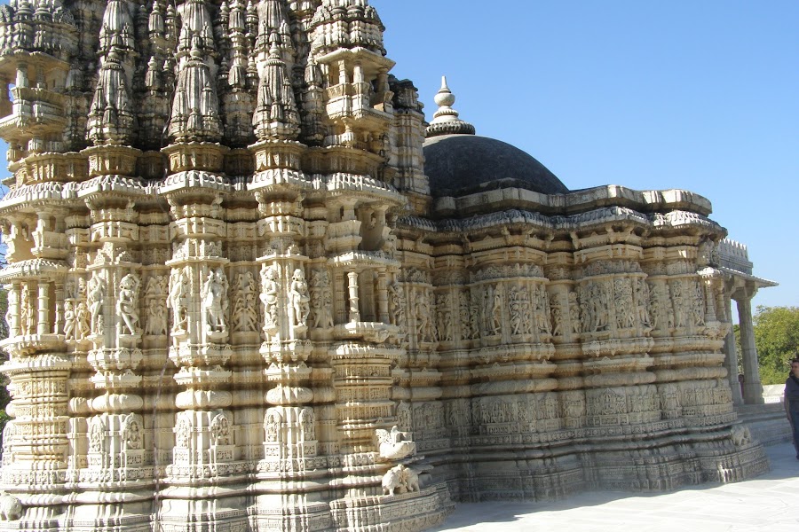 Ranakpur Dam - Photo 4
