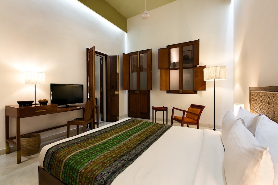 Villa Shanti Hotel & Restaurant - Photo 2