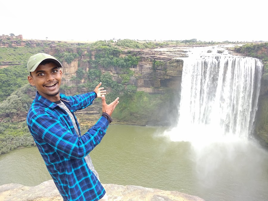 Keonti Waterfall - Photo 2