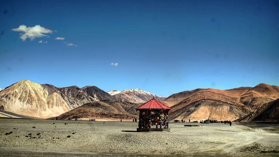 Pangong Tso Lake - Photo 3
