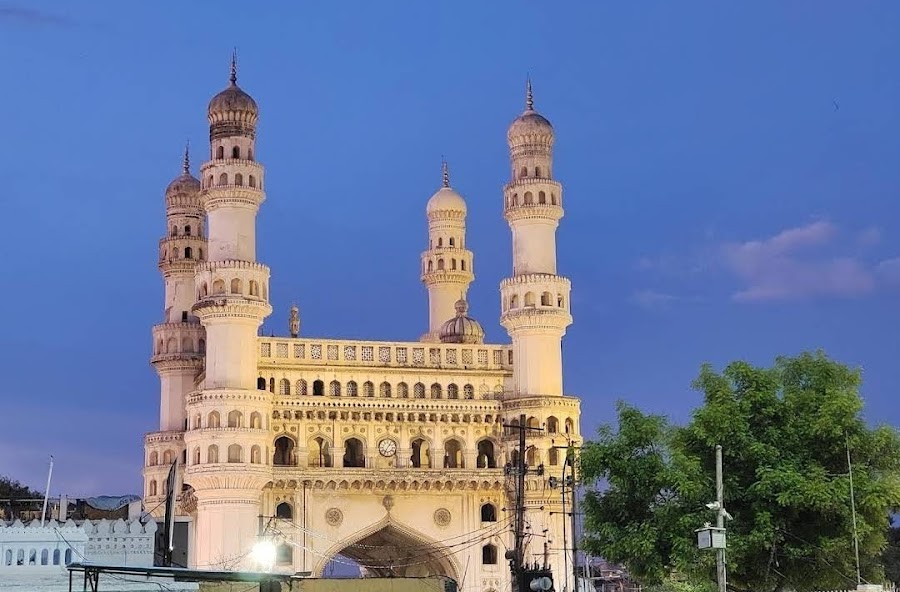 Charminar - Photo 2