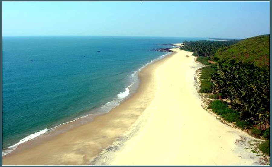 Bhogave Beach - Photo 2