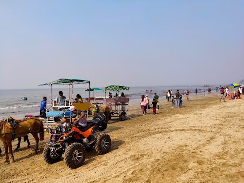 Kihim Beach - Photo 4