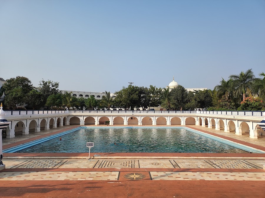 Gurudwara Nanak Jhira Sahib - Photo 3