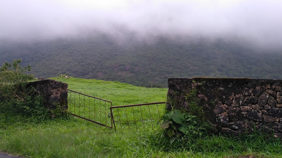 Kurisumala Ashram - Photo 3