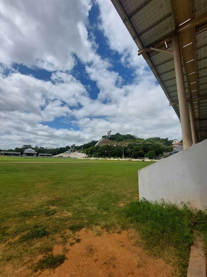 Sathya Sai Hill View Stadium - Photo 2