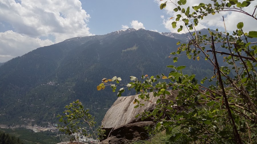 Arjun Gufa (Arjuna's Cave) - Photo 3