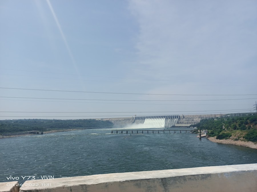 Nagarjuna Sagar Dam - Photo 3