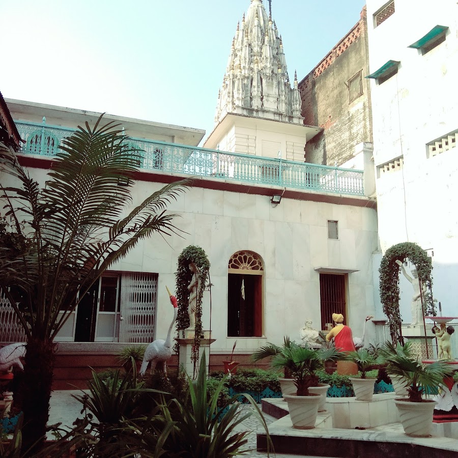 Jain Glass Temple - Photo 4
