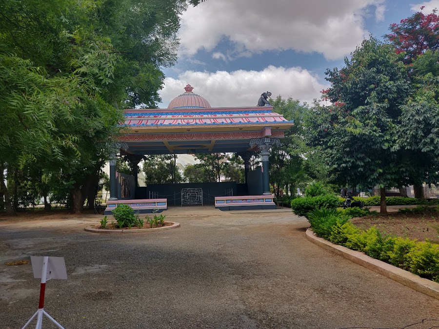 Sri Sathya Sai Space Theatre - Photo 2