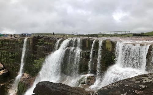 Dainthlen Falls