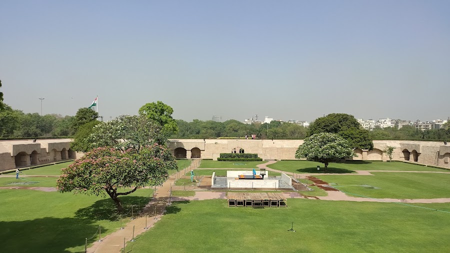 Rajghat Memorial - Photo 2