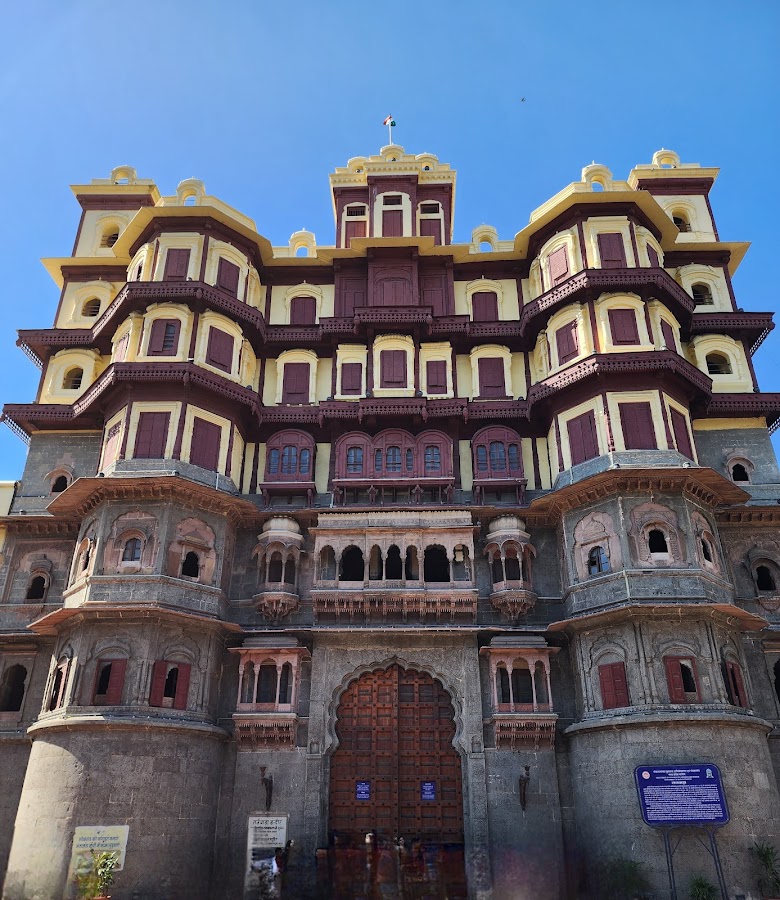 Rajwada Palace - Photo 2