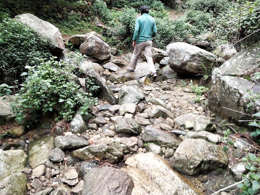 Rudradhari Falls and Caves - Photo 5