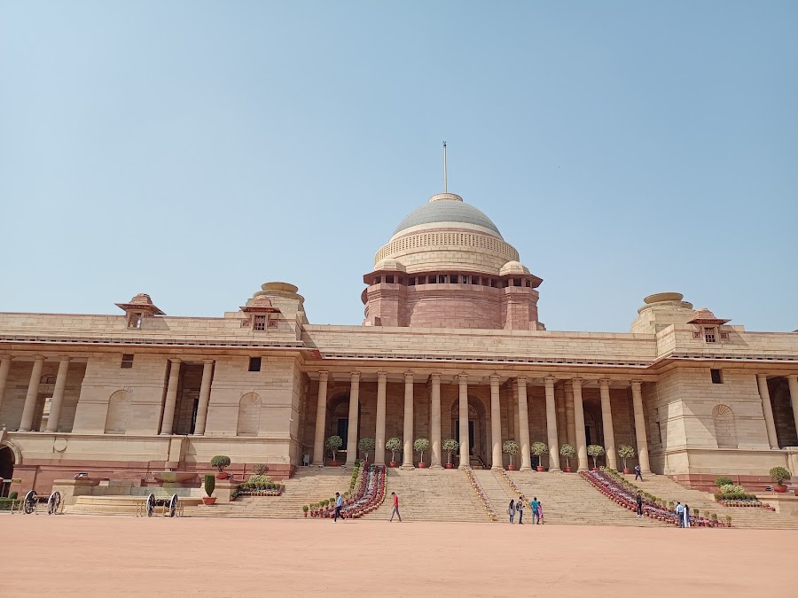 Rashtrapati Bhavan - Photo 2