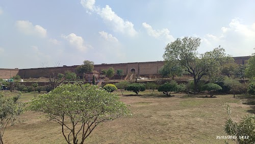 Qila Mubarak - Photo 2