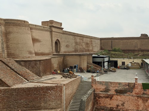 Qila Mubarak - Photo 3