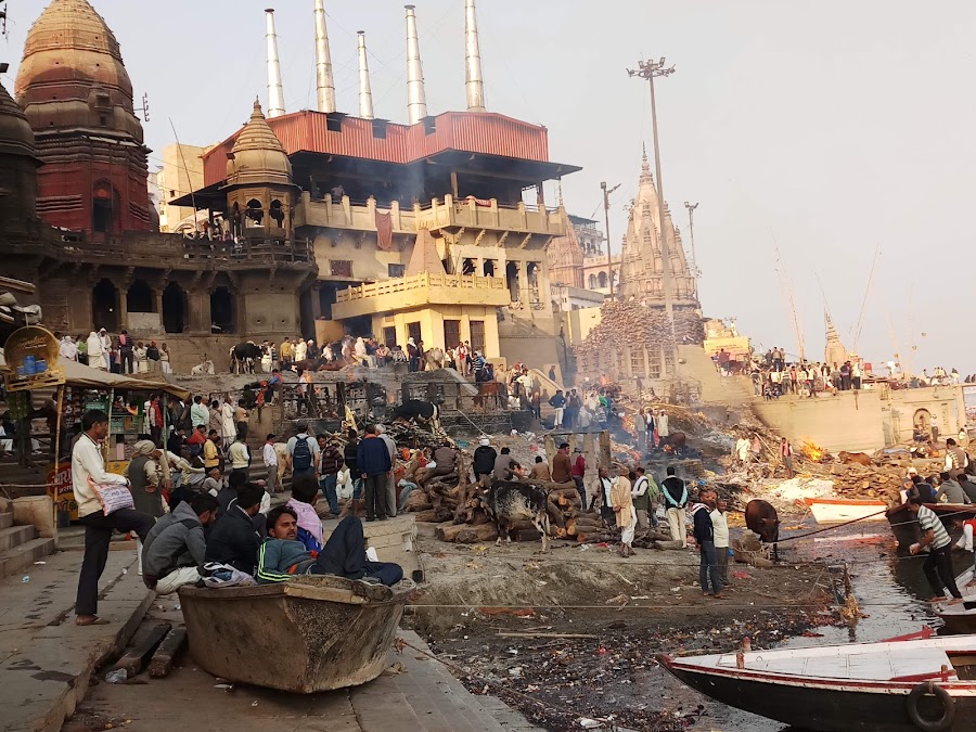 Manikarnika Ghat - Photo 2