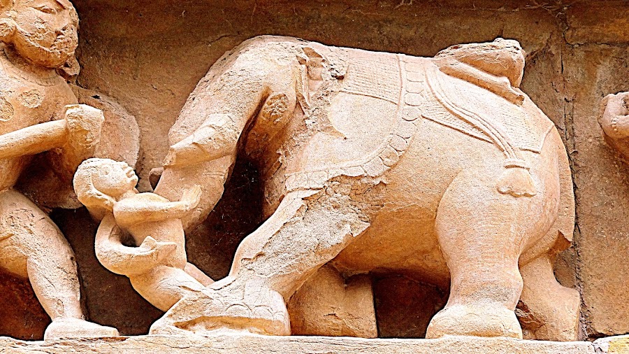 Lakshmana Temple - Photo 3