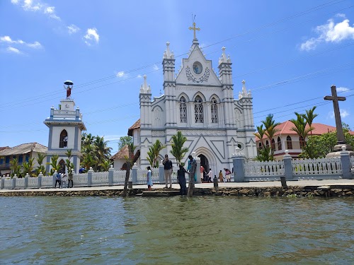 St. Mary's Forane Church, Kanjirapally - Photo 4