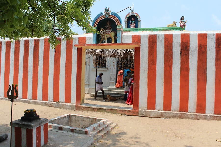 Nambu Nayagiamman Temple - Photo 2