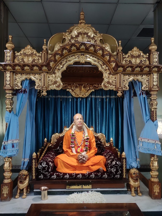 ISKCON Temple - Photo 3