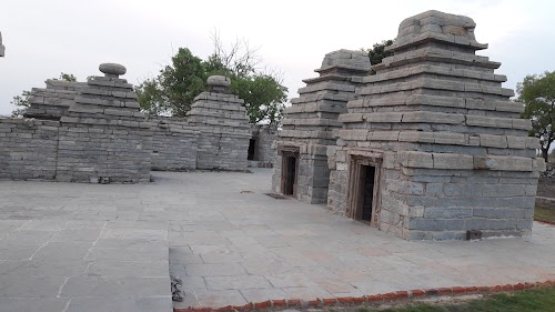 Alampur - Photo 4
