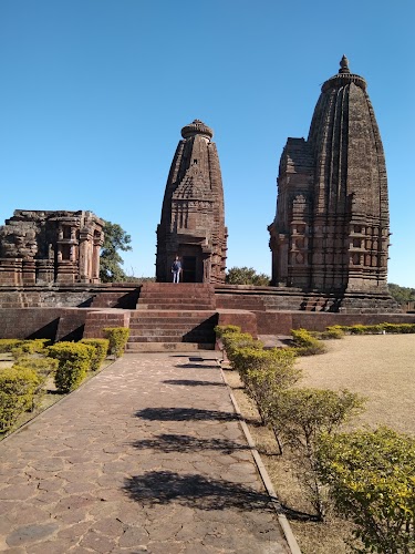 Narmada Udgam Temple - Photo 2