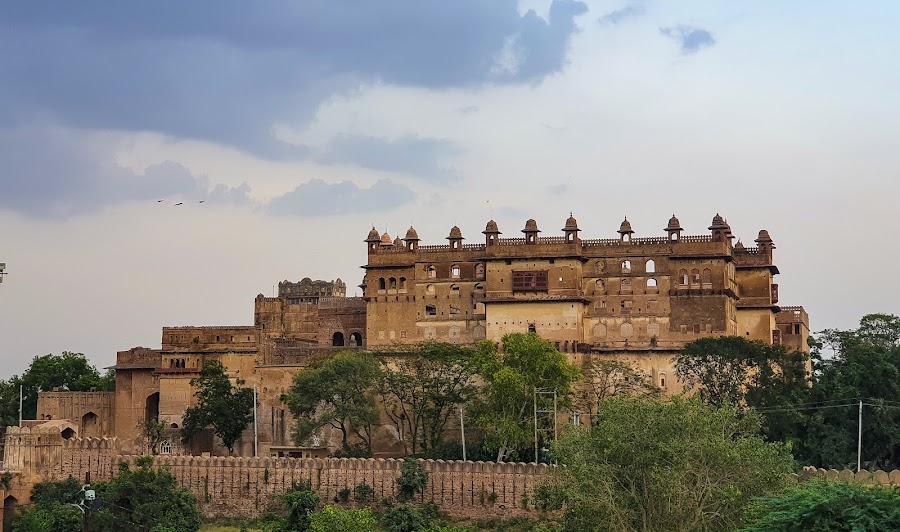 Orchha Fort - Photo 3