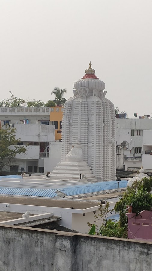 Sri Sri Sri Suryanarayana Swamy Temple - Photo 3