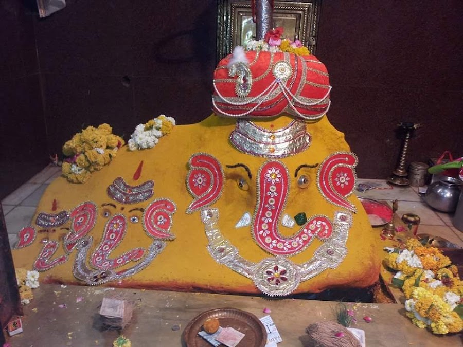Chintaman Ganesh Temple - Photo 3