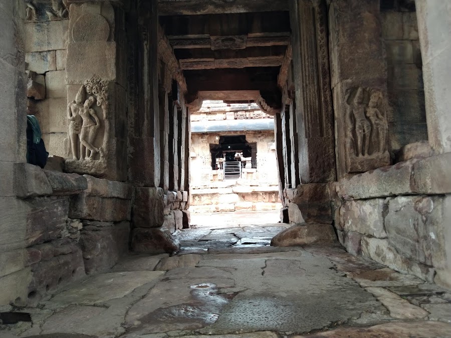 Sri Kashi vishweshwara Gudi - Photo 3