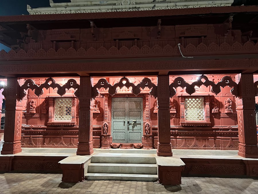 Ganpati Temple - Photo 3