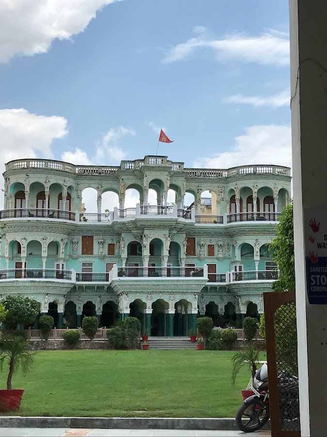Malji Ka Kamra - Photo 4