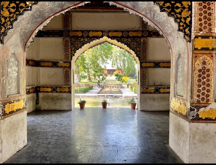 Shalimar Bagh - Photo 3