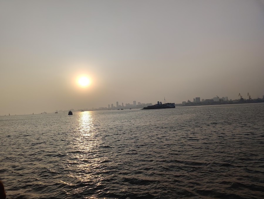 Gateway of India - Photo 4