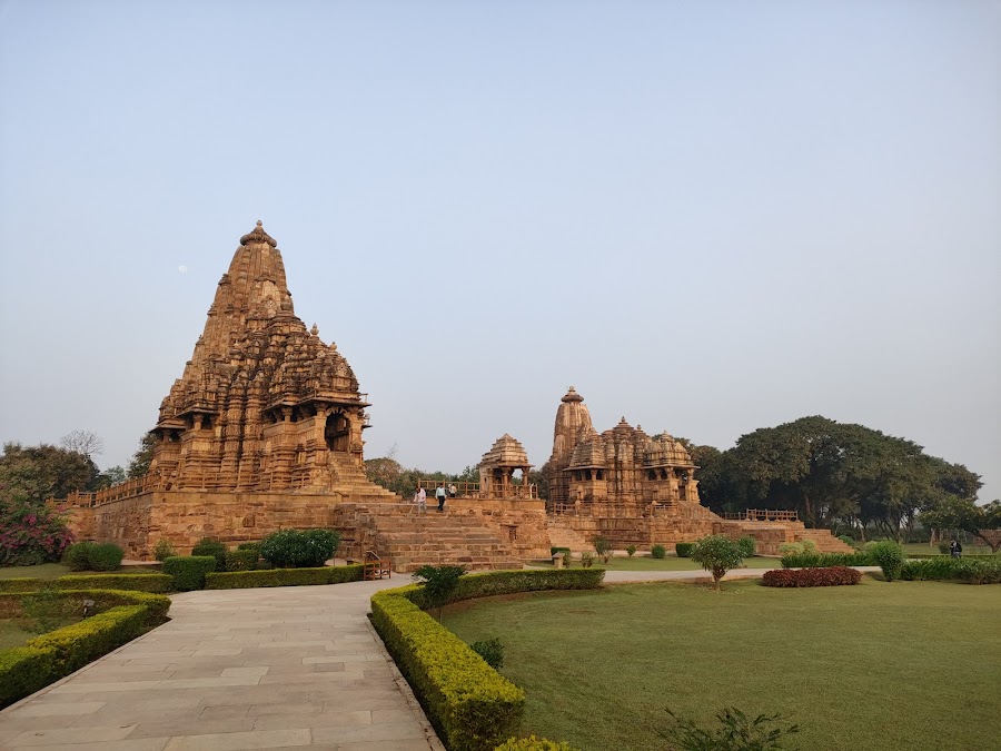 Devi Jagadambi Temple - Photo 3