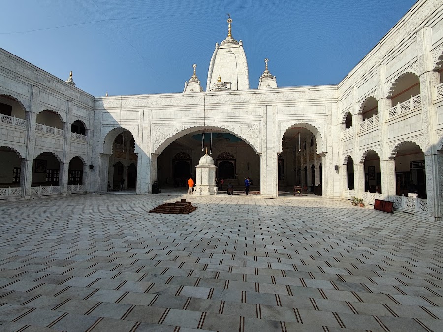 ISKCON Temple - Photo 4