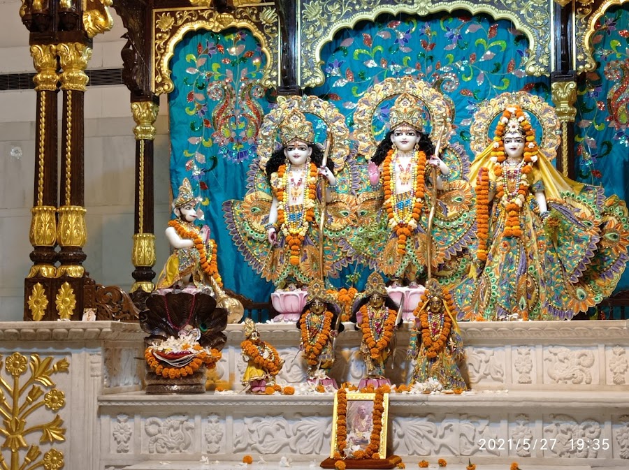 ISKCON Temple - Photo 3