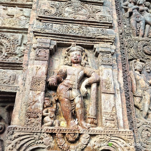 Ancient Shri Mukhalingeshwara Swamy Temple - Photo 4