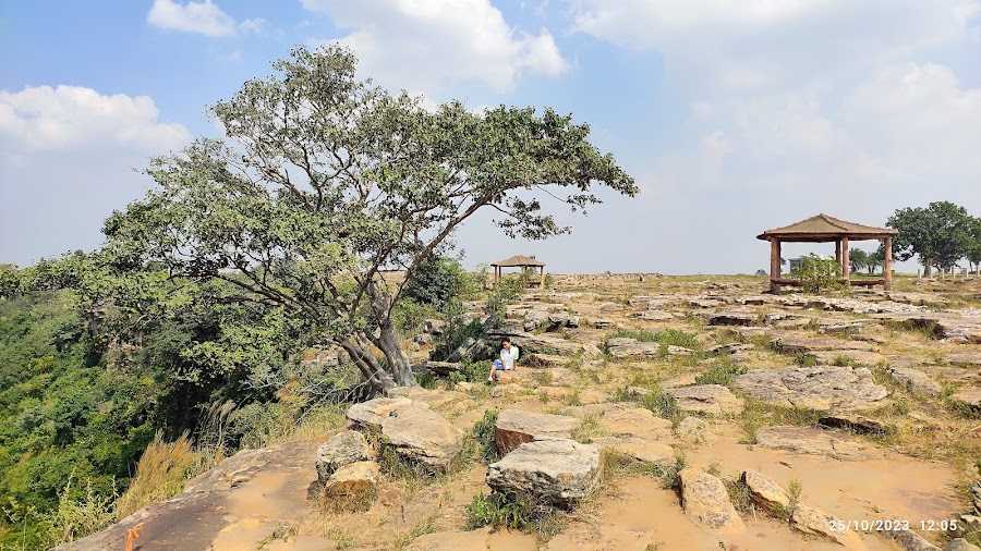 Mendri Ghumar Waterfall - Photo 4