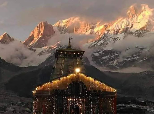 Shri Kedarnath Jyotirlinga Temple - Photo 5